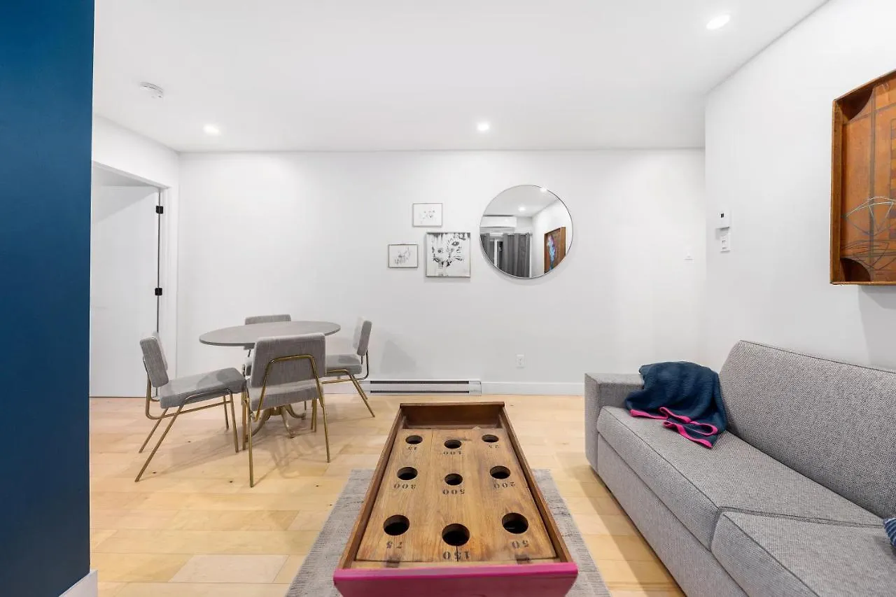Apartment Hotel Halte-Galerie Montreal